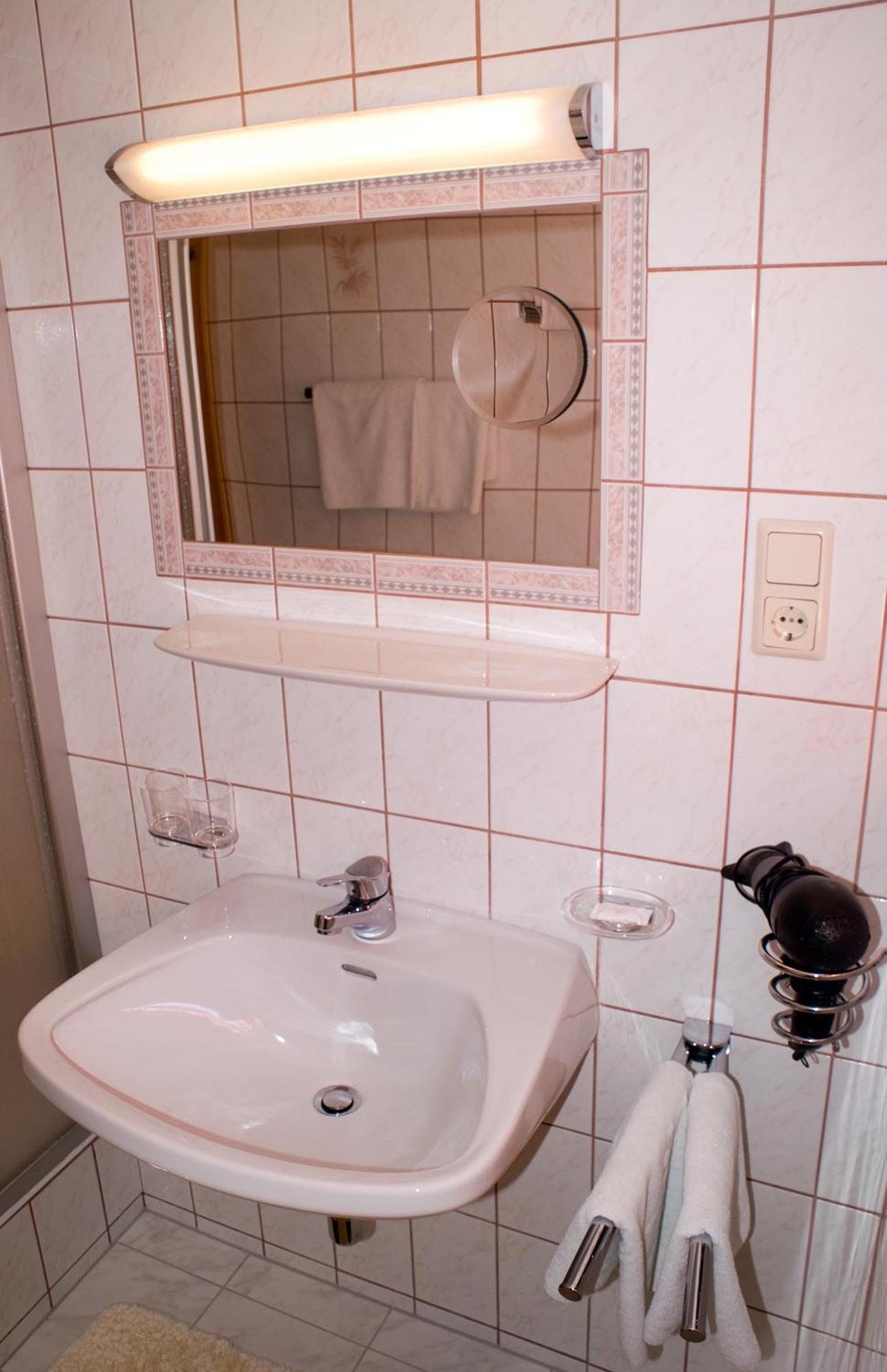 Gaestehaus Resi Jerzens Luaran gambar